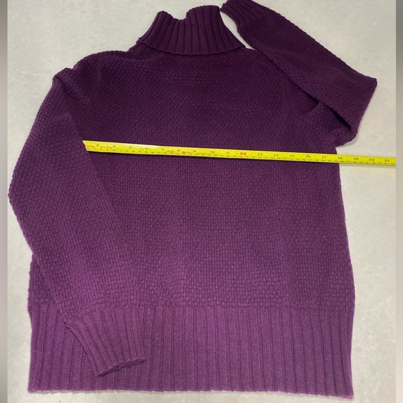 New Patagonia Recycled Cashmere Turtleneck night plum size Small w/tags⭐️⭐️⭐️⭐️ - Picture 9 of 17